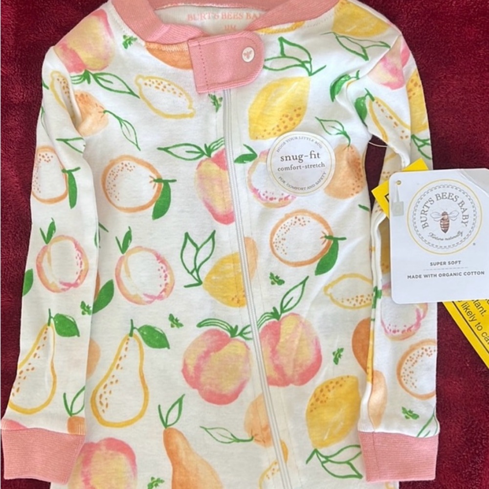 Hey there! This is a peach & pear onesie for a 12M bundle of joy.